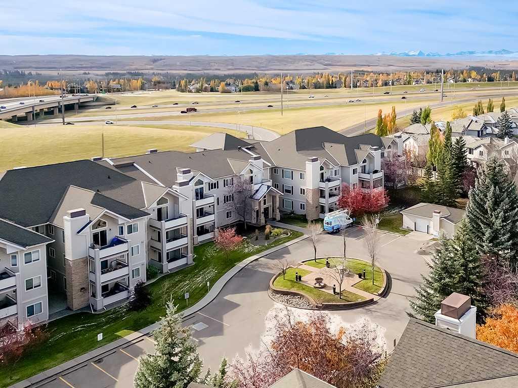 Third View of 2102, 7451 Springbank Boulevard SW, Springbank Hill, Calgary, Alberta, T3H 4K5