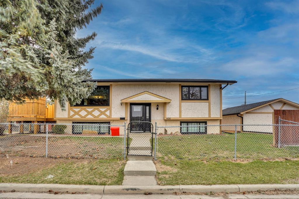 Second View of 436 Huntley Way NE, Huntington Hills, Calgary, Alberta, T2K 4Z8