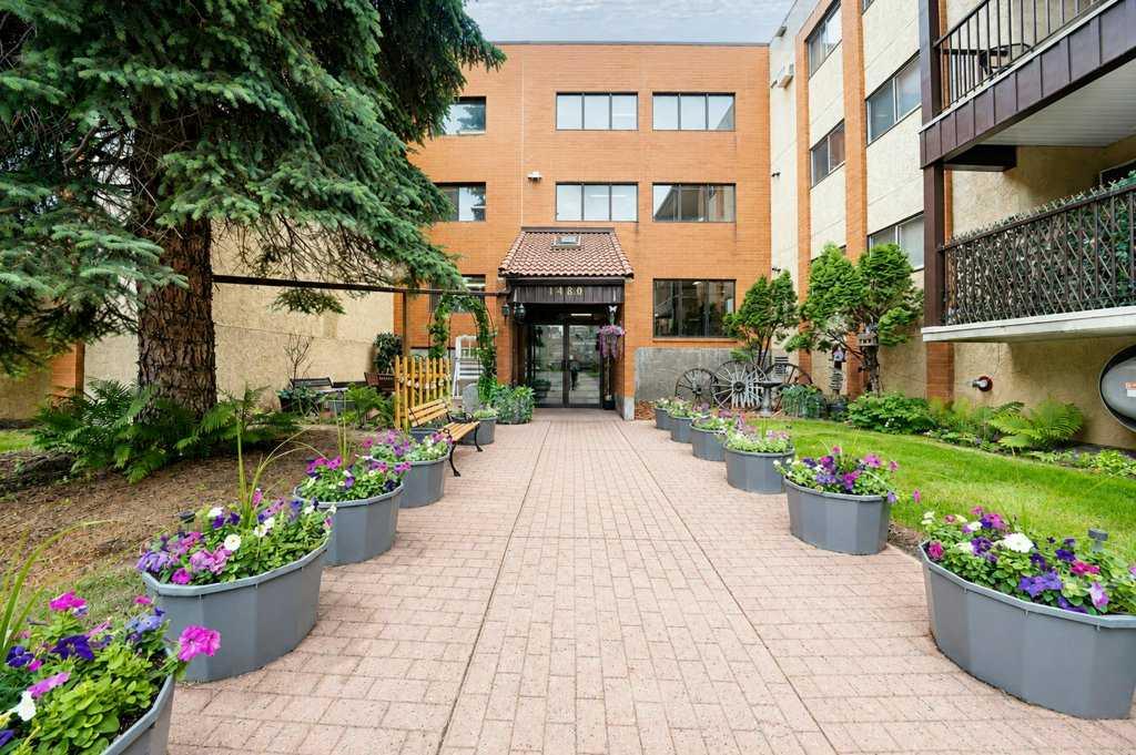 131, 1480 Southview Drive SE, A2352335, Alberta,