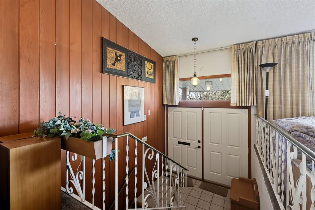 Third View of 76 Clarendon Road NW, Collingwood, Calgary, Alberta, T2L 0P3