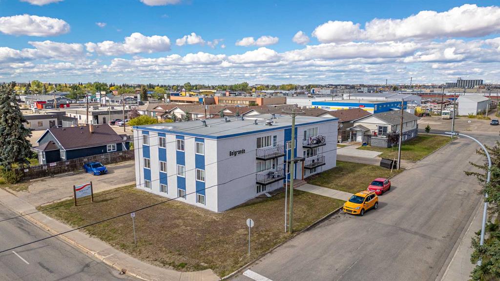 Second View of 8, 10802 99 Street , VLA Montrose, Grande Prairie, Alberta, T8V2H5