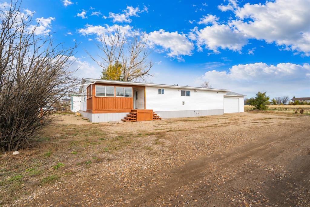 Second View of 204 6 Street , NONE, Suffield, Alberta, T0J 2N0