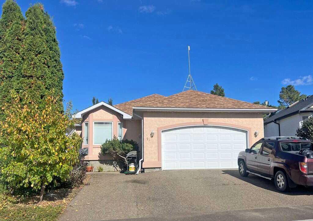 71 White Pelican Court , A2352426, Alberta,