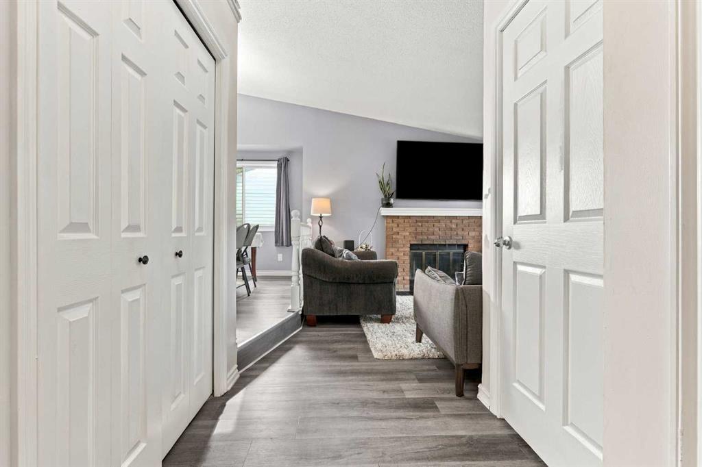 Third View of 16 Mckenna Place SE, McKenzie Lake, Calgary, Alberta, T2Z 1Y7