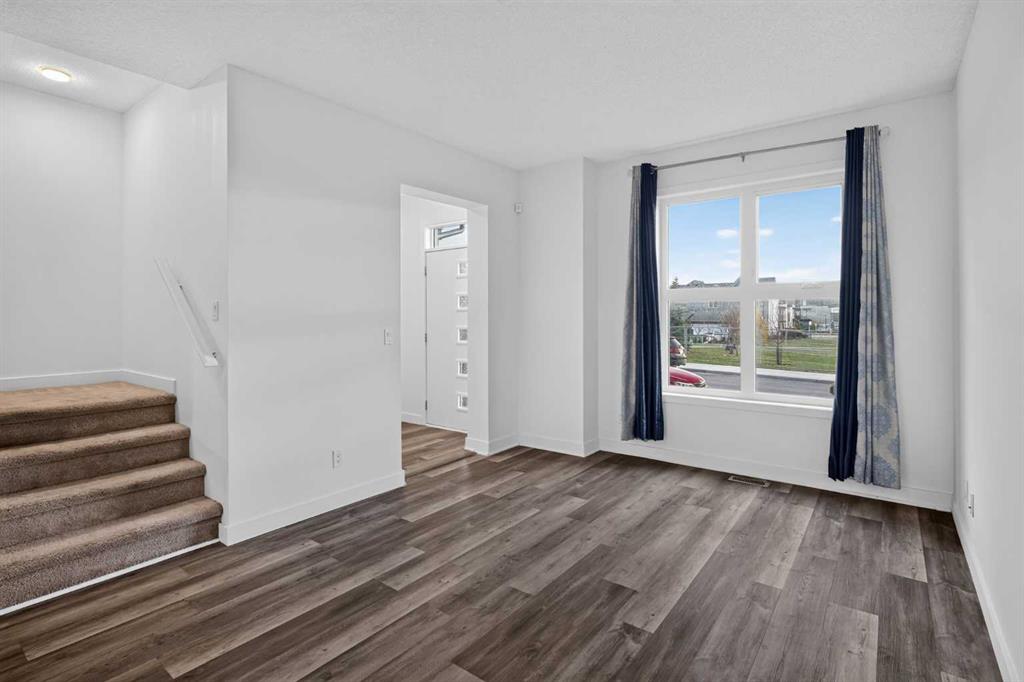Fifth View of 83 Savanna Park NE, Saddle Ridge, Calgary, Alberta, T3J 0Y8