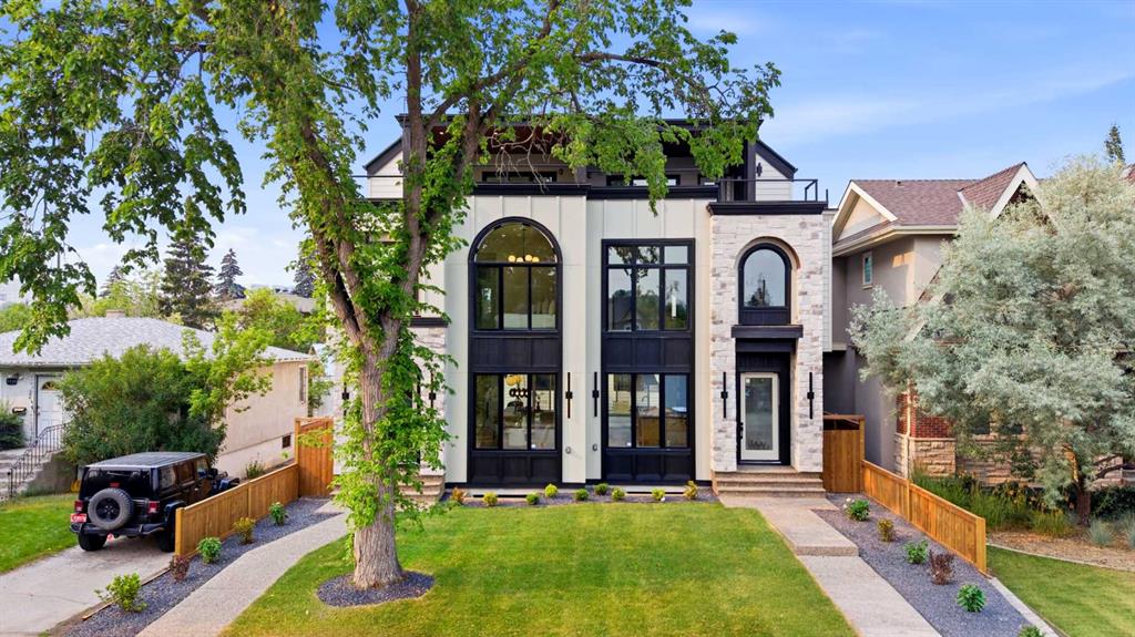 Second View of 2716 3 Avenue NW, West Hillhurst, Calgary, Alberta, T2N 0L7