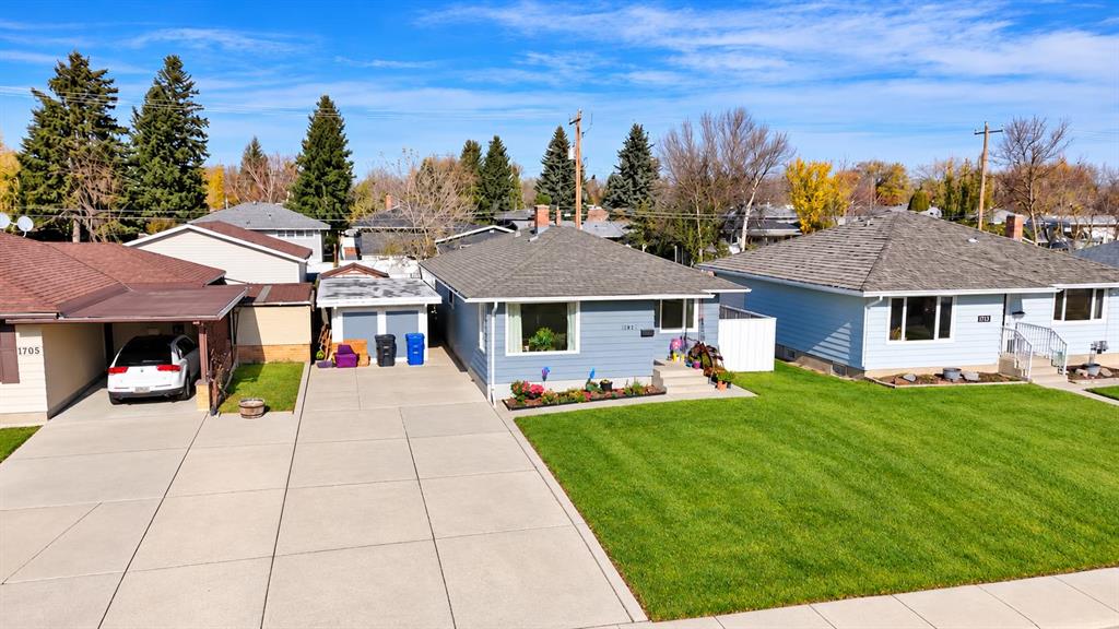 Third View of 1709 15 Avenue S, Agnes Davidson, Lethbridge, Alberta, T1K 0W8
