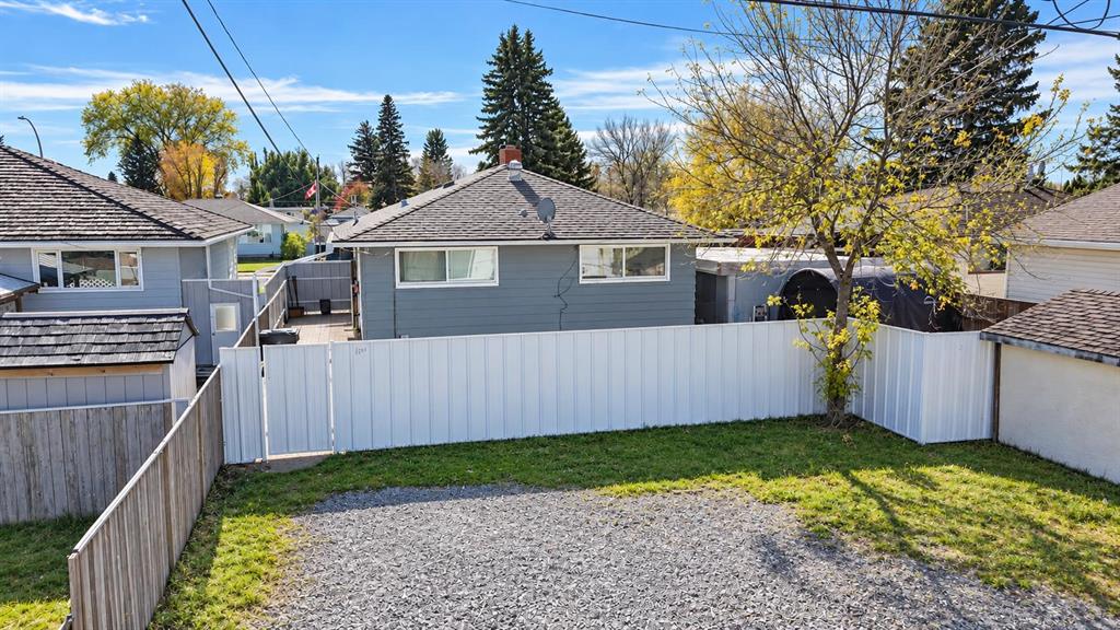 Fourth View of 1709 15 Avenue S, Agnes Davidson, Lethbridge, Alberta, T1K 0W8