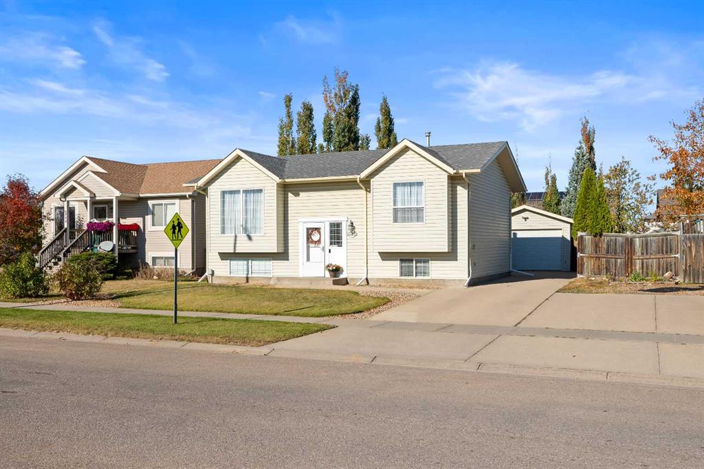 Third View of 6802 39 Street , Parkview Estates, Lloydminster, Alberta, T9V 2Z4