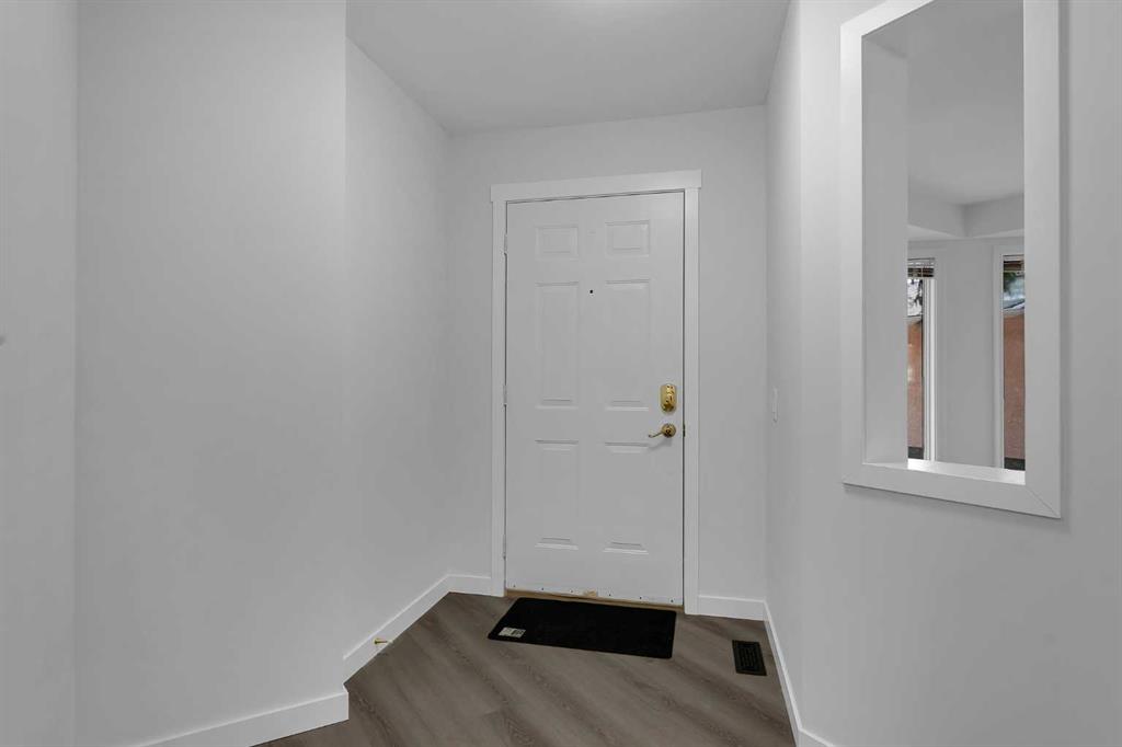 Third View of 225 Riverwood Close SE, Riverbend, Calgary, Alberta, T2C 3Z4