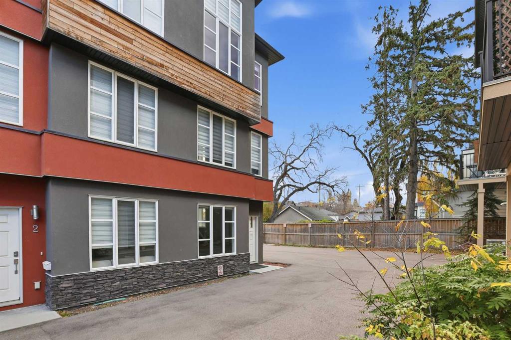 Third View of 3, 1930 26A Street SW, Killarney/Glengarry, Calgary, Alberta, T3E 2B7