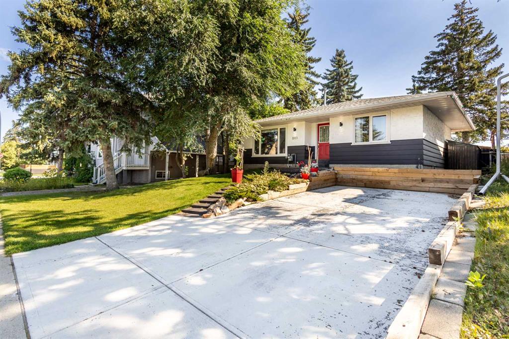 809 68 Avenue SW, A2352532, Alberta,