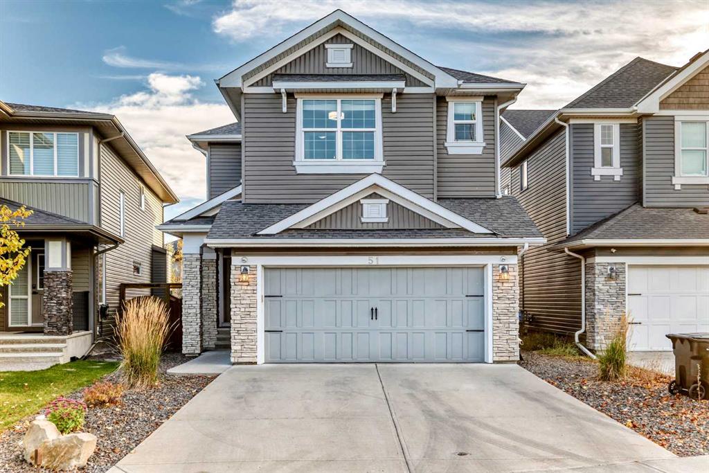 MLS® listing #116505322 for sale located at 51 Cougar Ridge Close SW