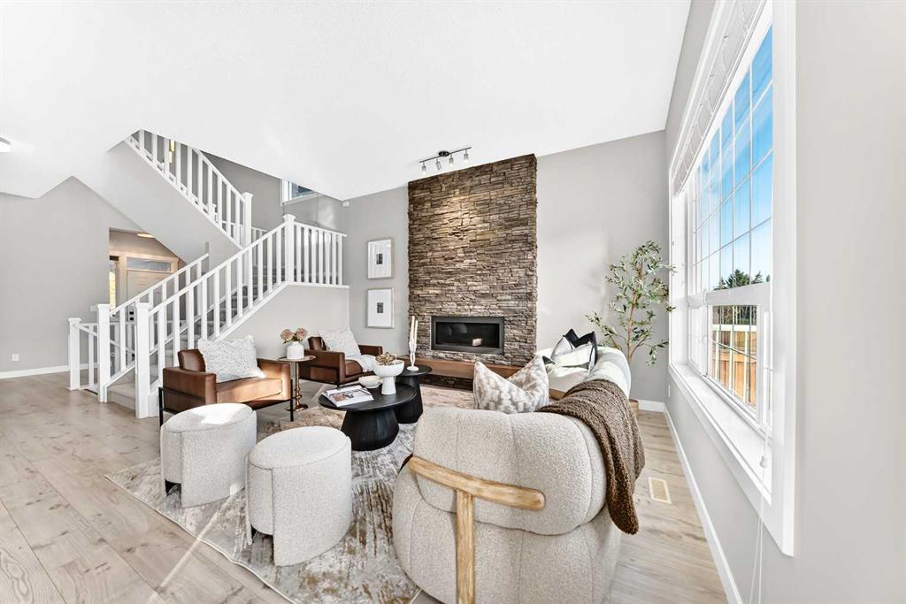 Fifth View of 51 Cougar Ridge Close SW, Cougar Ridge, Calgary, Alberta, T3H4E5