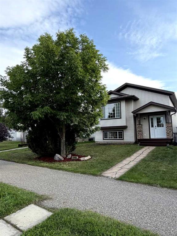 116 Pinnacle Boulevard , A2352592, Alberta,