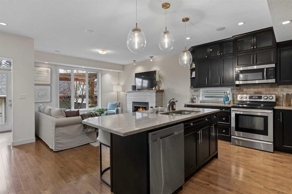 6614 Bowness Road NW, A2352773, Alberta,