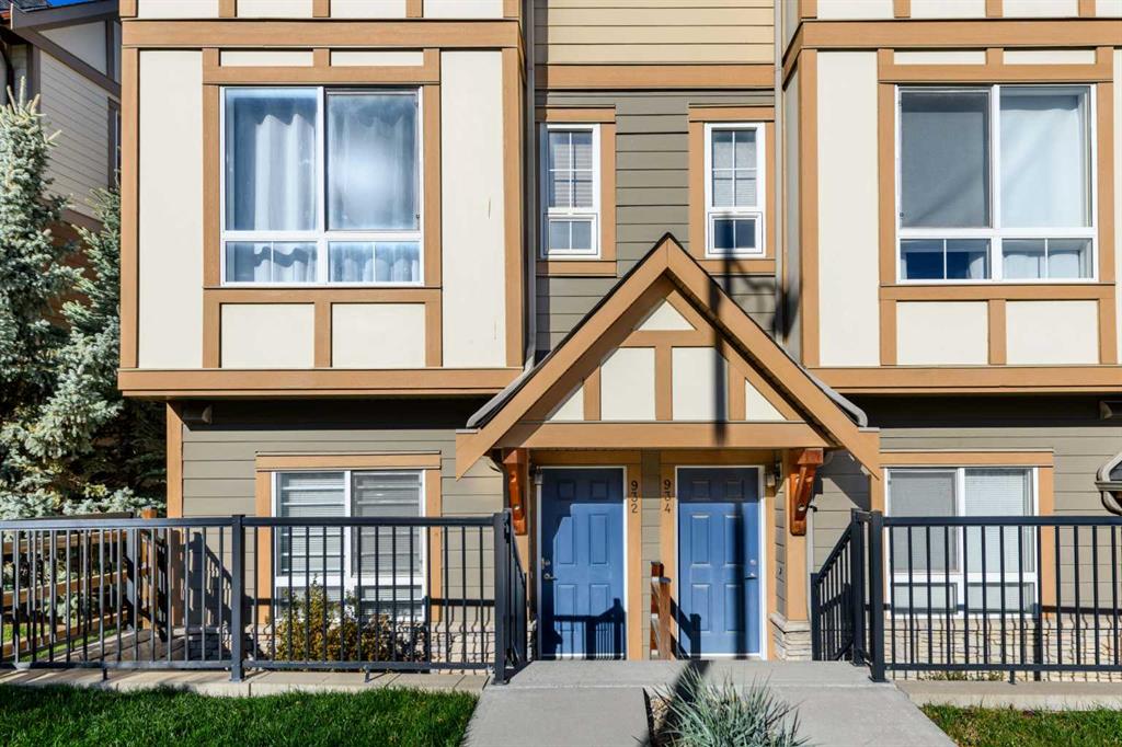 Fourth View of 932 Sherwood Boulevard NW, Sherwood, Calgary, Alberta, T3R 1M9
