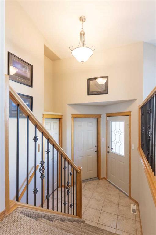Fifth View of 593 Stark Way SE, SE Southridge, Medicine Hat, Alberta, T1B4P6