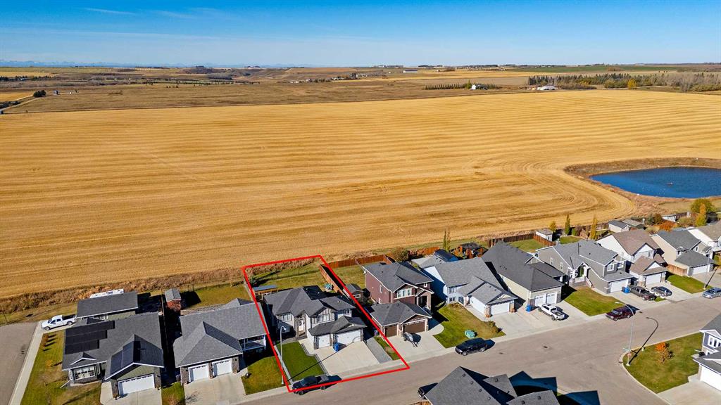 Third View of 685 West Highland Crescent , NONE, Carstairs, Alberta, T0M 0N0