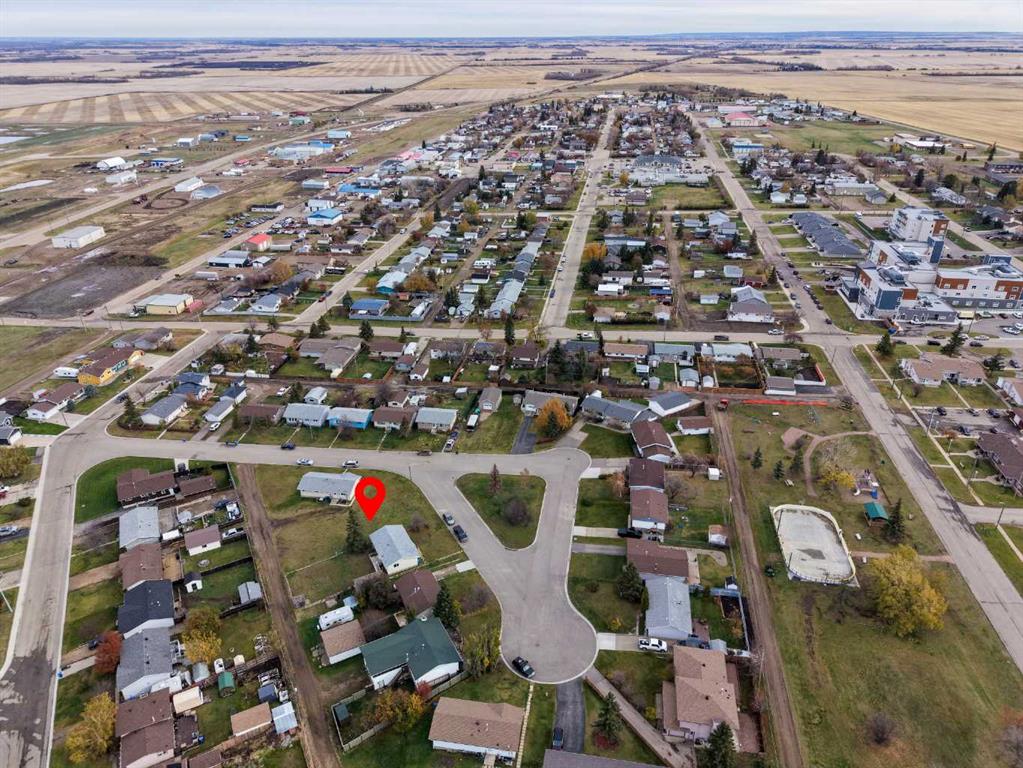 Fifth View of 44 Mcalpine Crecent  , NONE, Spirit River, Alberta, T0H 3G0