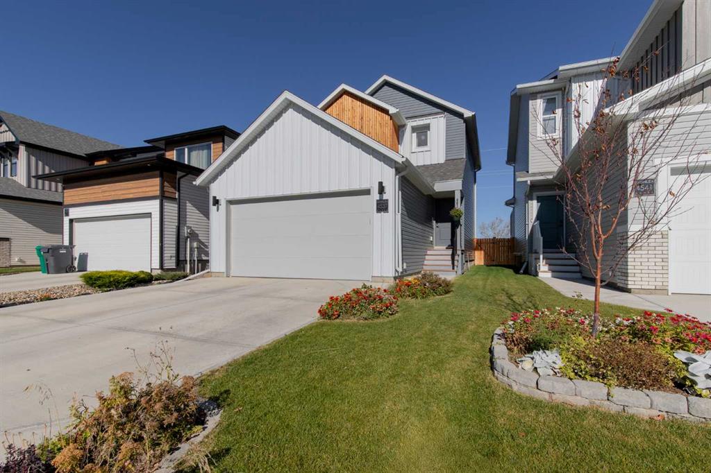 4537 25 Avenue S, A2352942, Alberta,