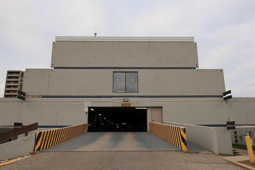 Third View of 1600, 21 MacDonald Drive , Downtown, Fort McMurray, Alberta, T9H 4H4