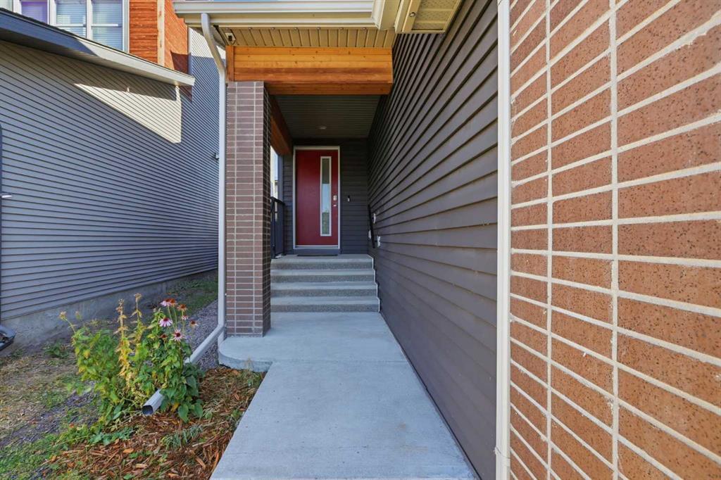 Third View of 252 Walden Heights SE, Walden, Calgary, Alberta, T2X 0R3