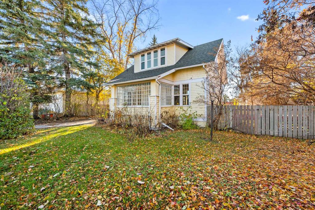 415 1 Street S, A2352950, Saskatchewan,
