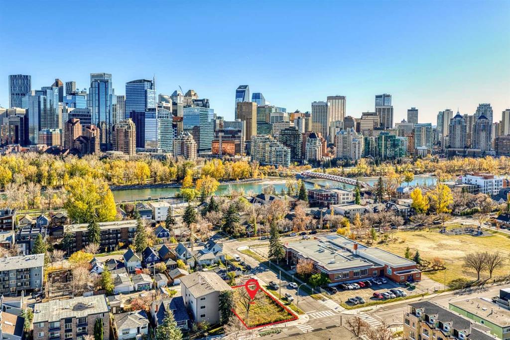 737 2 Avenue NW, A2352987, Alberta,