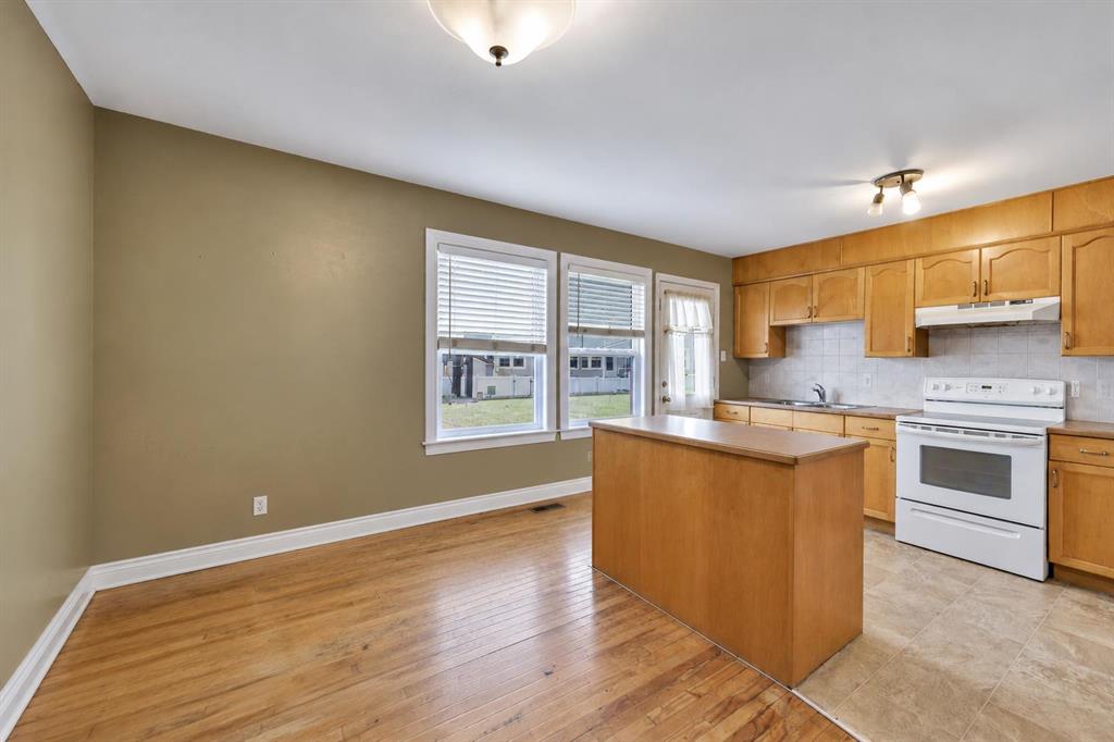 11 Poplar Crescent , A2353064, Alberta,
