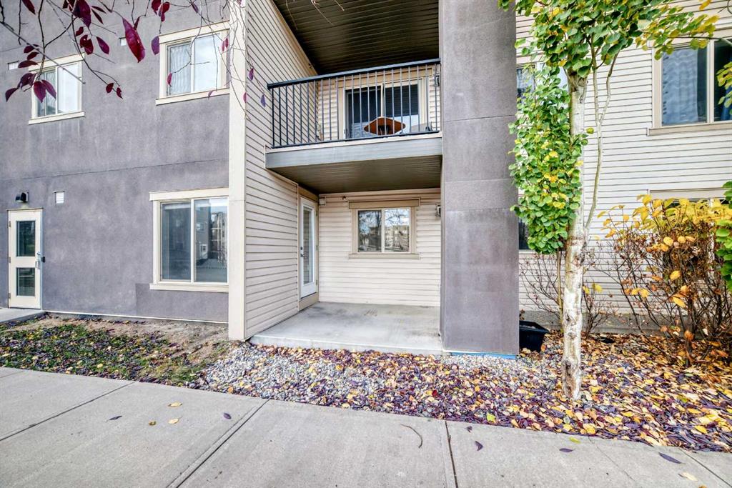 Third View of 4118, 403 Mackenzie Way SW, Downtown, Airdrie, Alberta, T4B3V7