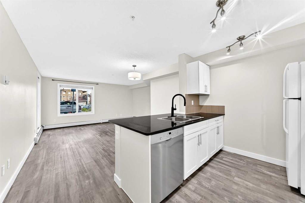 Fourth View of 4118, 403 Mackenzie Way SW, Downtown, Airdrie, Alberta, T4B3V7