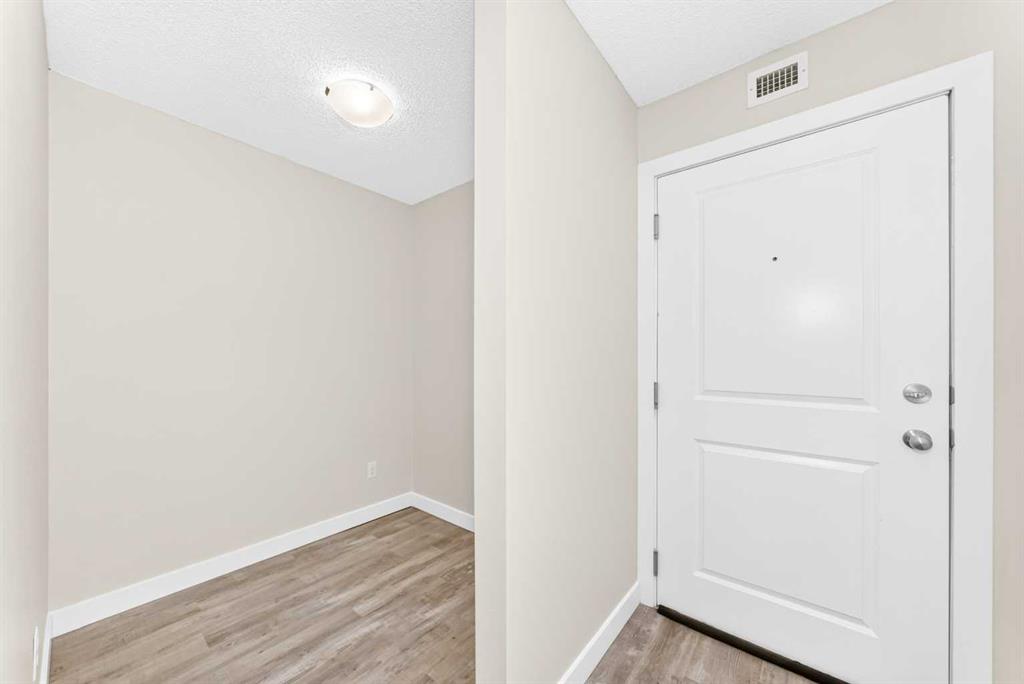 Fifth View of 4118, 403 Mackenzie Way SW, Downtown, Airdrie, Alberta, T4B3V7