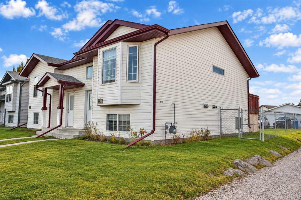 Third View of 231 Kendrew Drive , Kingsgate, Red Deer, Alberta, T4P 3Z1