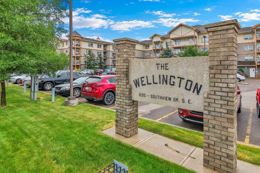218, 1595 Southview Drive SE, A2353093, Alberta,