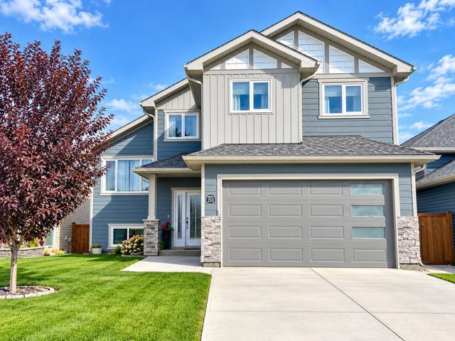 253 Greenwood Road , A2353108, Alberta,