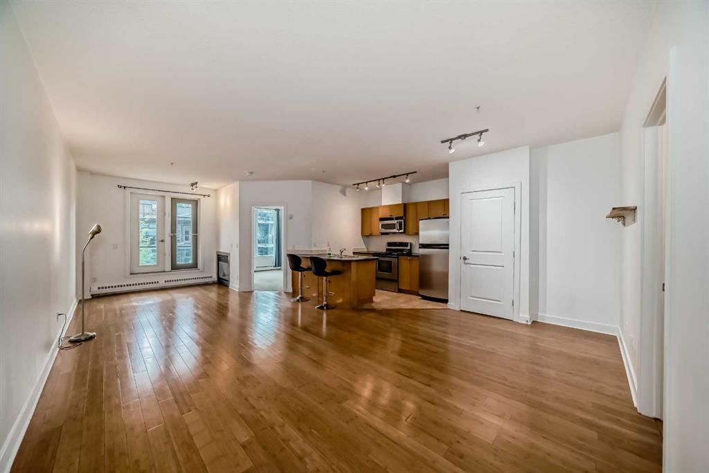 Second View of 311, 328 21 Avenue SW, Mission, Calgary, Alberta, T2R 0E2