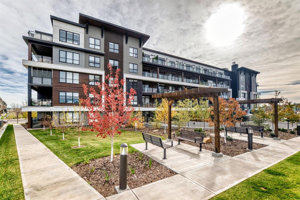 8212, 1802 Mahogany Boulevard SE, A2353182, Alberta,