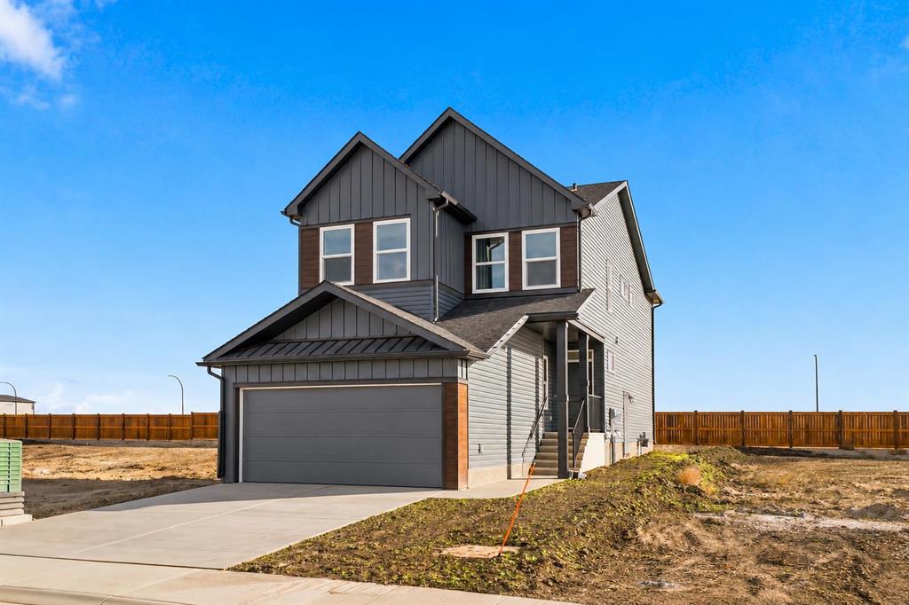MLS® listing #116579078 for sale located at 90 Rosemary Gardens SE