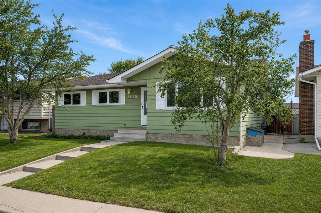 Fourth View of 5835 28 Avenue NE, Pineridge, Calgary, Alberta, T1Y 2E4
