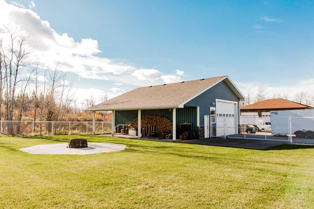 Third View of 7925 Carriage Lane Drive , Carriage Lane Estates, Rural Grande Prairie No. 1, County of, Alberta, T8X 0G4