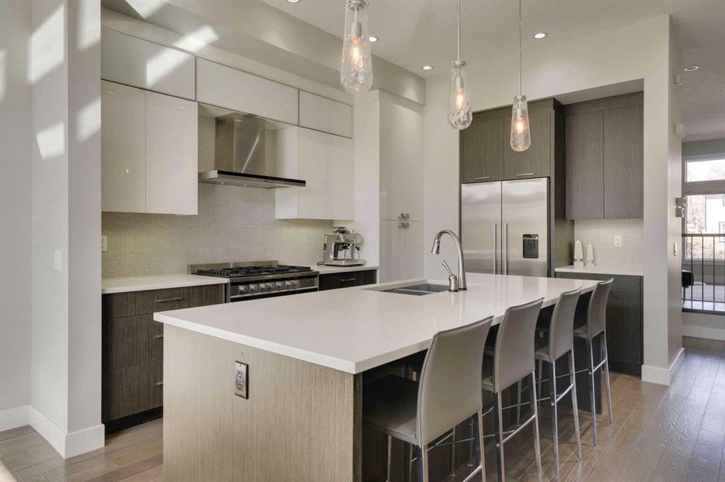 Fourth View of 2341 22 Avenue SW, Richmond, Calgary, Alberta, T2T 0T1