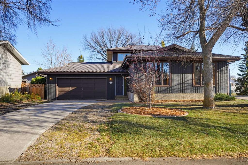 MLS® listing #116591403 for sale located at 5103 60 Street Close 