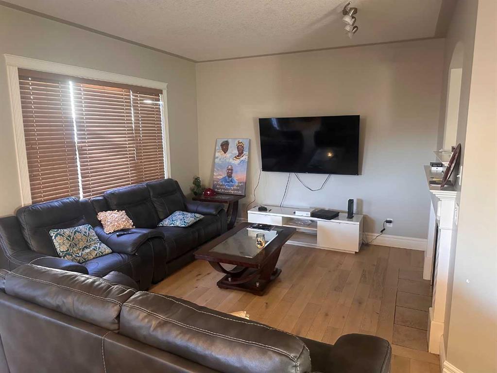 Fifth View of 110 Pebble Lane , Timberlea, Fort McMurray, Alberta, T9K 0E3