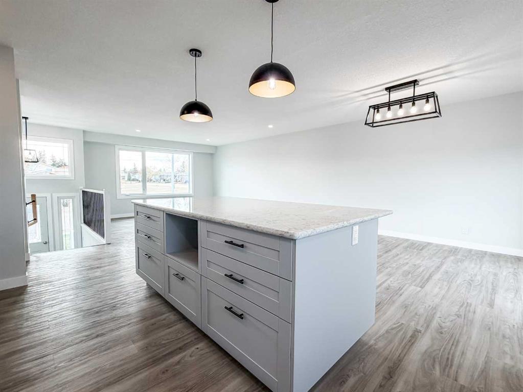 Fifth View of 6404 42 Avenue , Grandview, Stettler, Alberta, T4K1E5