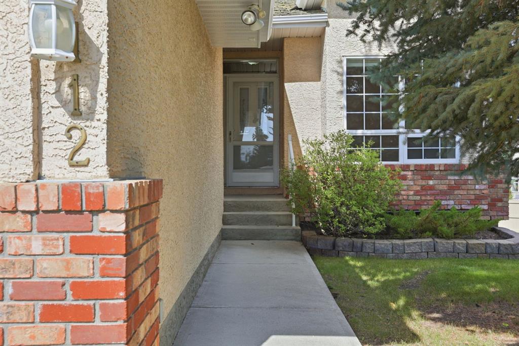 Fourth View of 112 Shannon Road SW, Shawnessy, Calgary, Alberta, T2Y 3W7