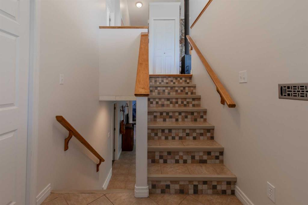 Fifth View of 3104 22 Street , NONE, Coaldale, Alberta, T1H 0B8