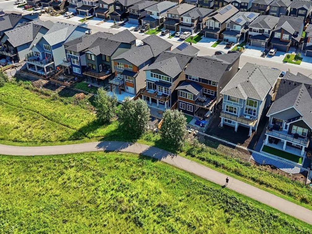 Second View of 129 Wolf Hollow Villas SE, Wolf Willow, Calgary, Alberta, T2X5K1