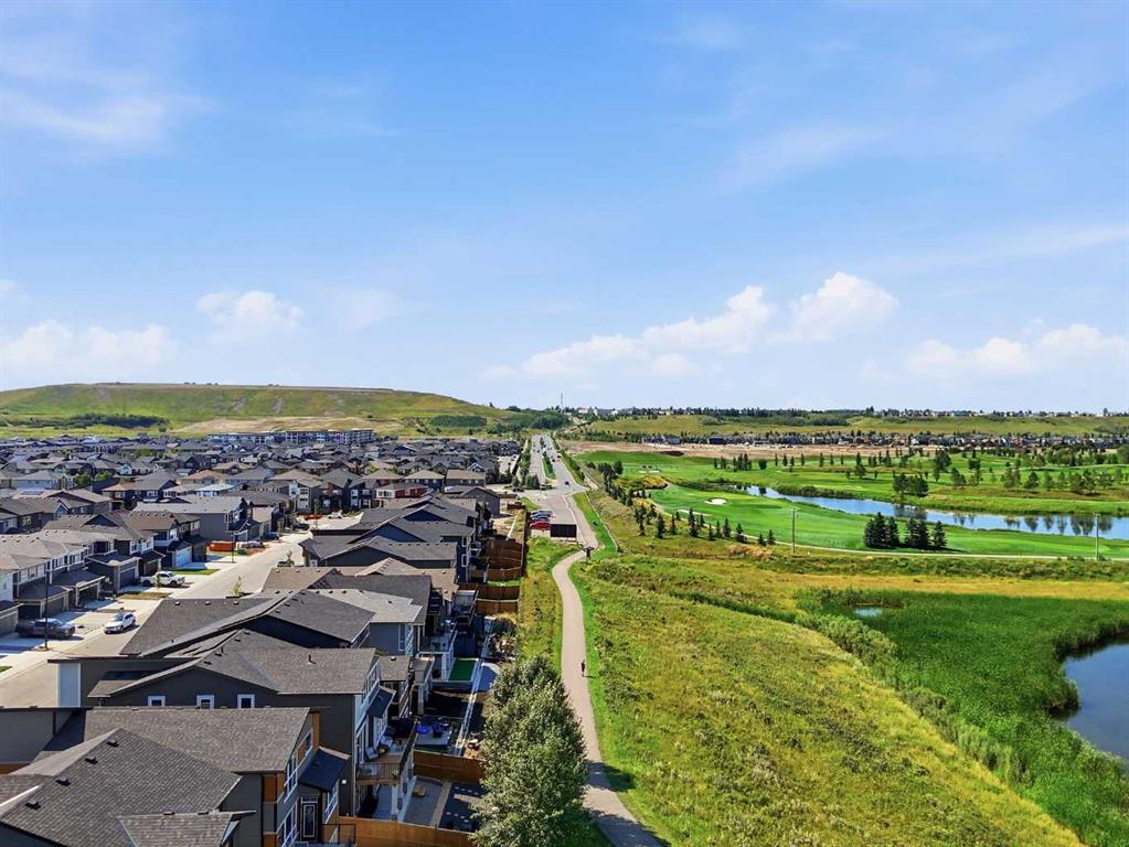 Third View of 129 Wolf Hollow Villas SE, Wolf Willow, Calgary, Alberta, T2X5K1