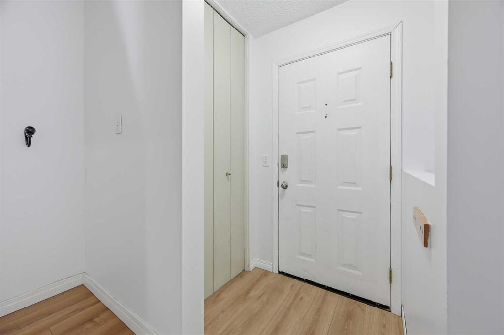 Third View of 70 Edgeburn Crescent NW, Edgemont, Calgary, Alberta, T3A 4J3